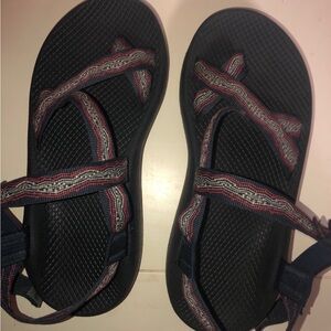 Men’s Chaco size 8